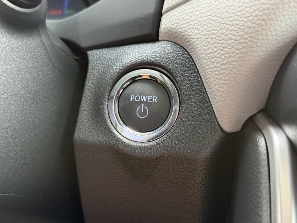Used 2024 Toyota RAV4 XLE Premium AWD/4WD image 27