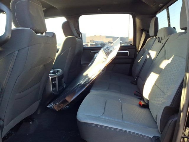 New 2026 RAM 1500 Big Horn AWD/4WD image 14