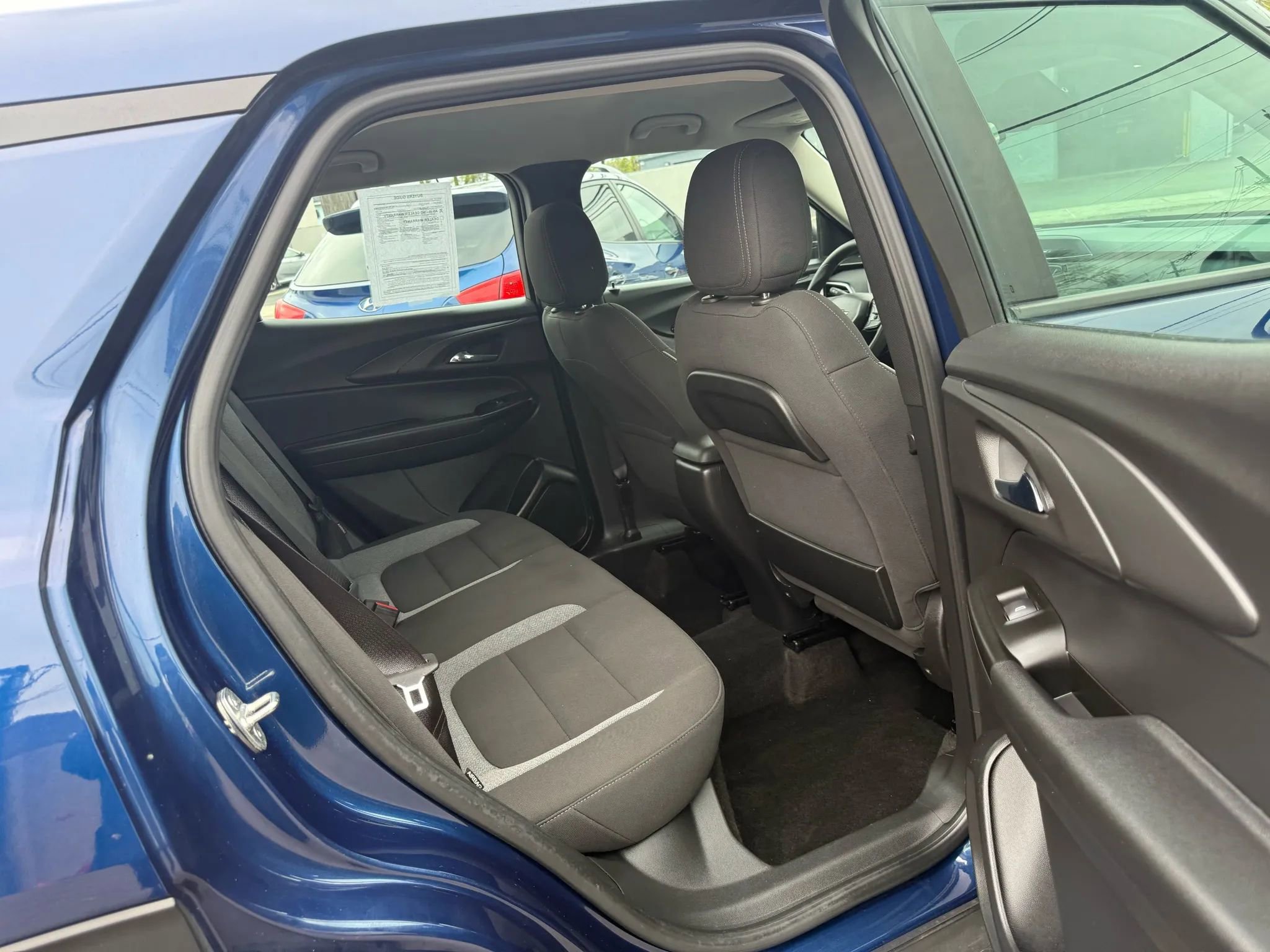 Used 2022 Chevrolet TrailBlazer LS image 29