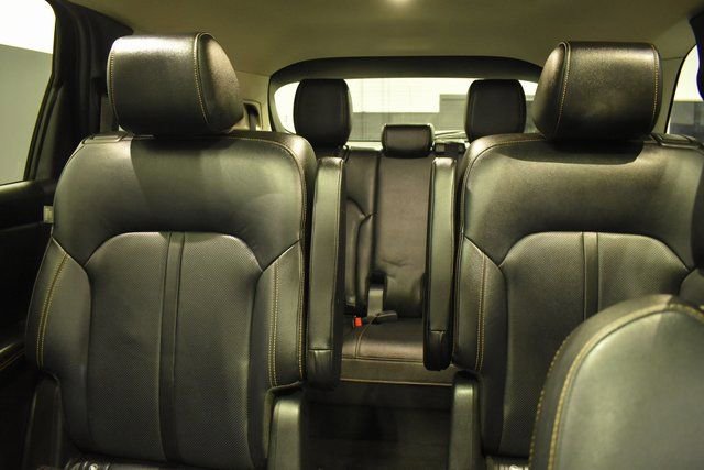 Used 2024 MAZDA CX-90 Plug-In Hybrid w/ Premium Pkg image 30