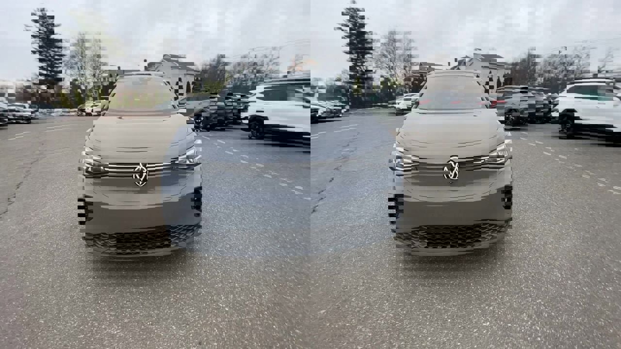 Used 2023 Volkswagen ID.4 Pro image 3