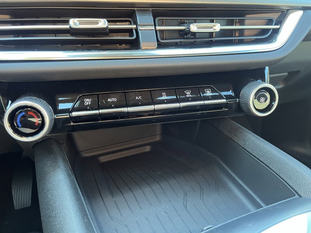 New 2026 Chevrolet Equinox EV LT w/ Comfort Package image 15