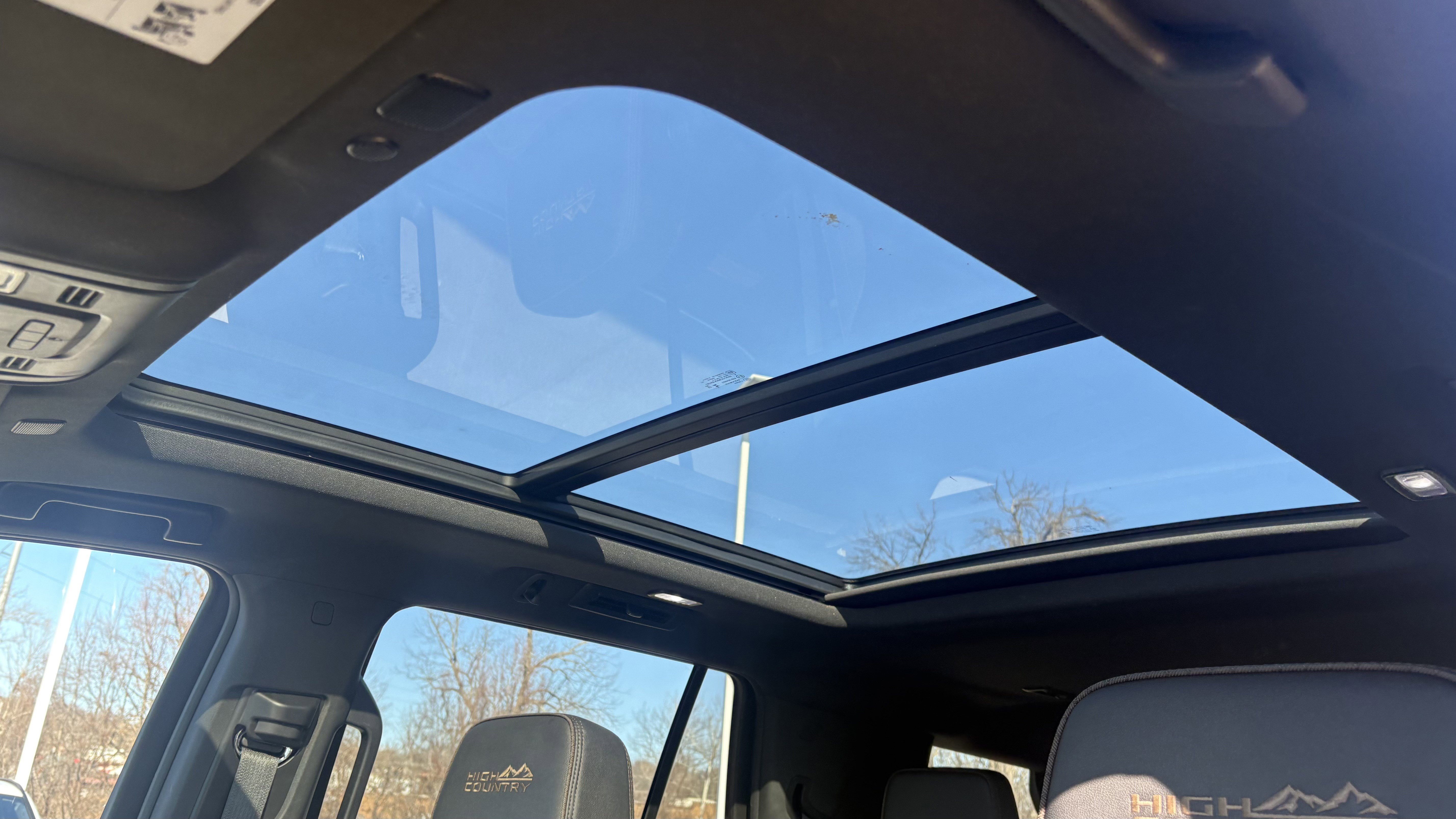 Used 2023 Chevrolet Tahoe High Country image 29