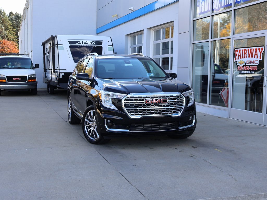 Certified 2024 GMC Terrain Denali w/ Denali Premium Package image 37