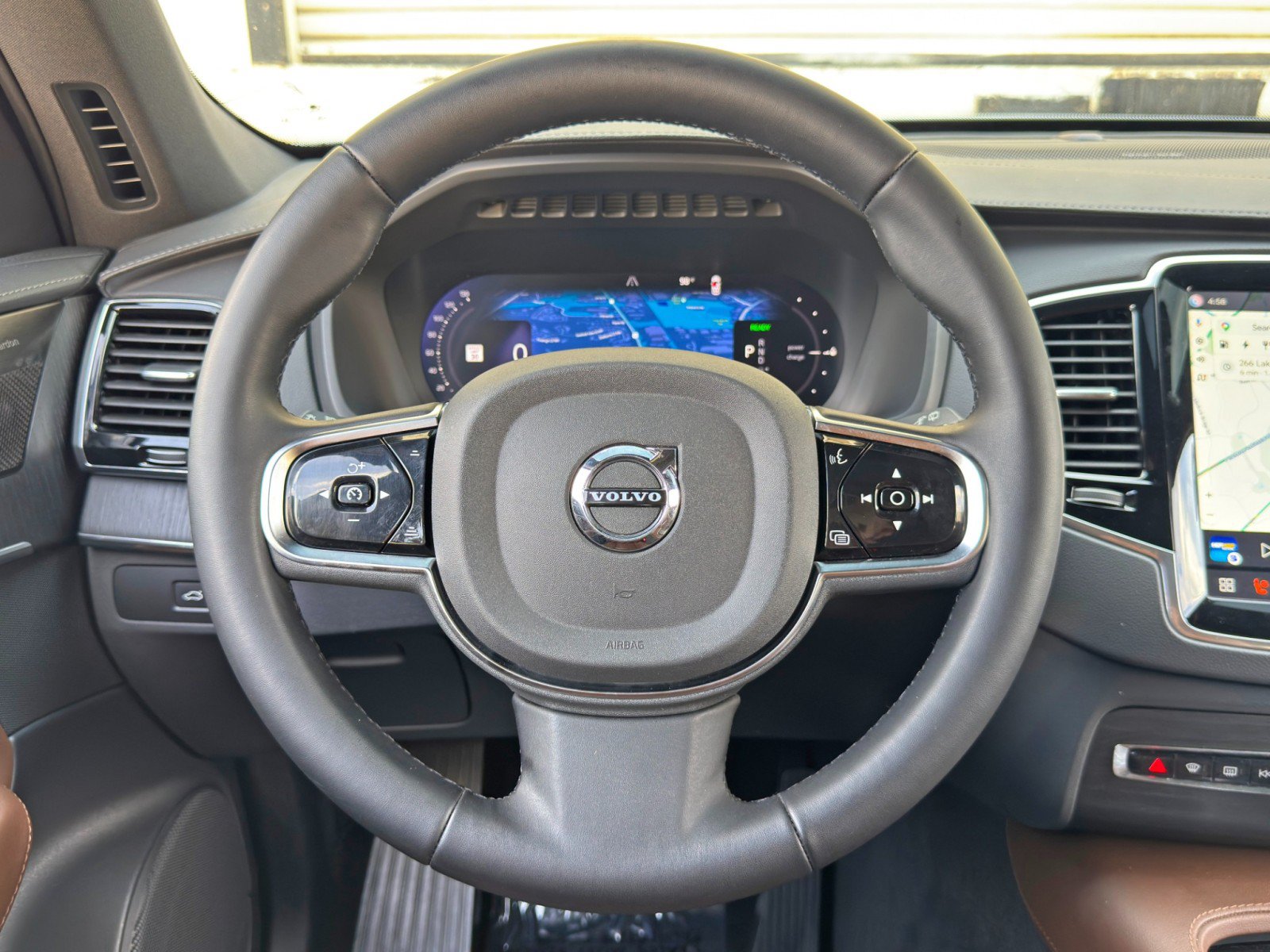 Used 2024 Volvo XC90 T8 Ultimate w/ Protection Package Premier AWD/4WD image 22