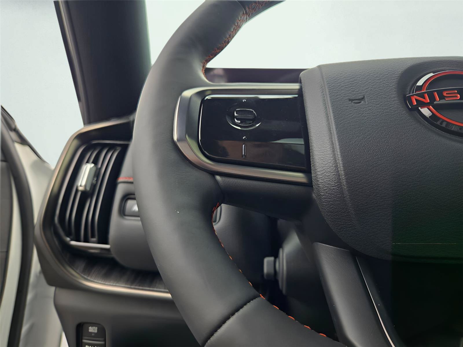 New 2026 Nissan Armada PRO-4X AWD/4WD image 31