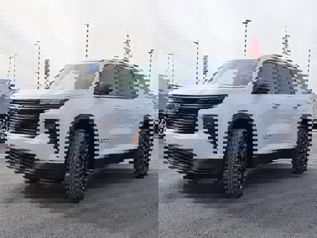 New 2026 Chevrolet Traverse LT w/ Midnight/Sport Edition image 9