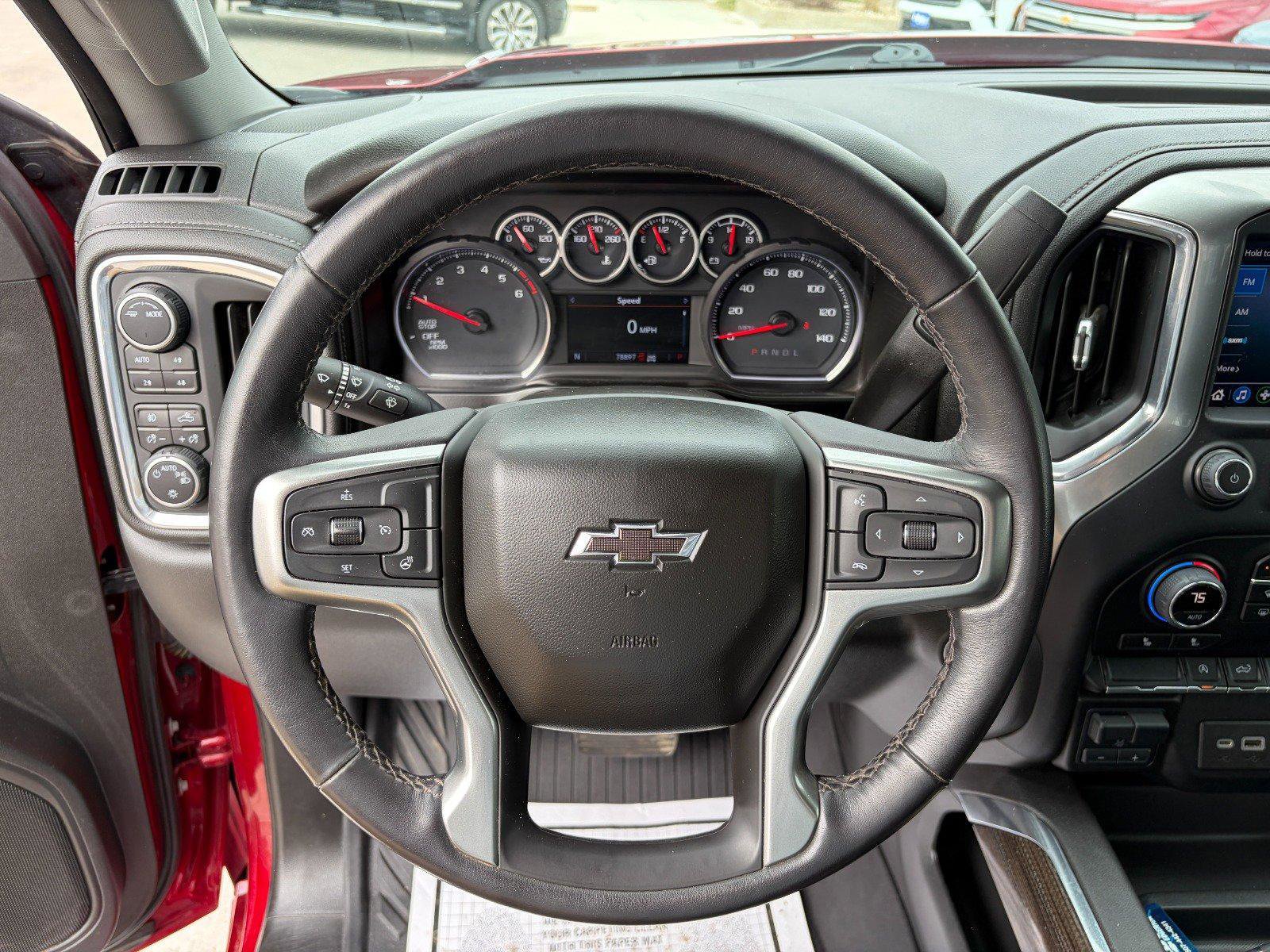 Used 2021 Chevrolet Silverado 1500 RST AWD/4WD image 11