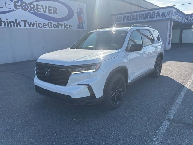New 2025 Honda Pilot Black Edition