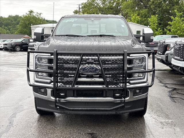 Used 2023 Ford F250 Lariat w/ Chrome Package AWD/4WD image 3