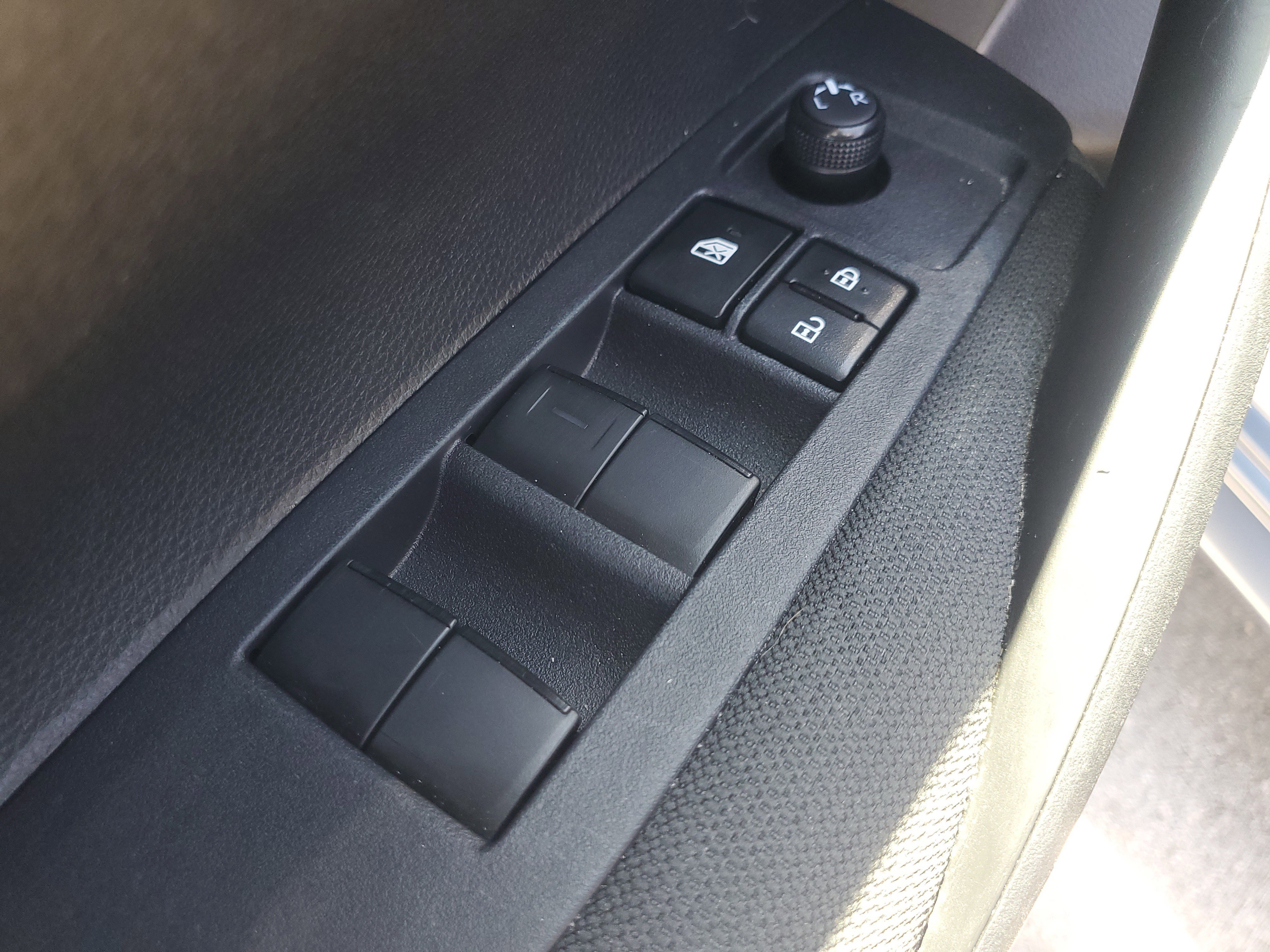 Certified 2024 Toyota Corolla LE FWD image 19