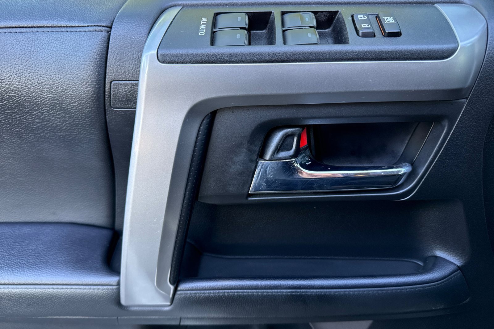 Used 2021 Toyota 4Runner Trail Special Edition image 12