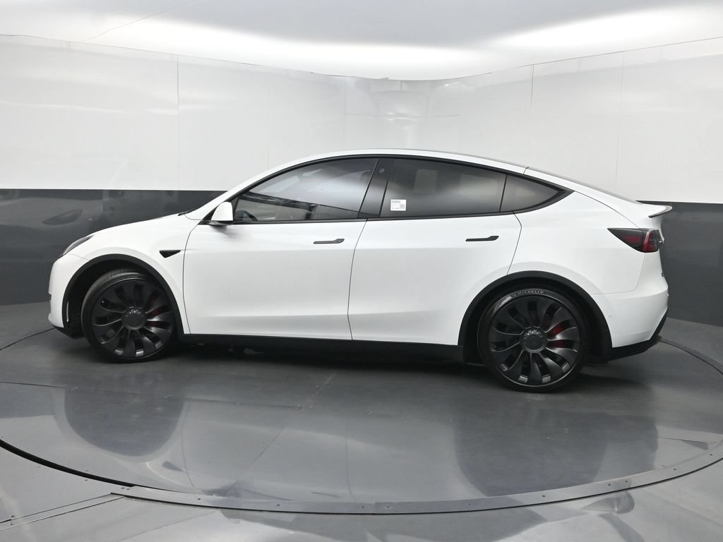 Used 2022 Tesla Model Y Performance AWD/4WD image 40