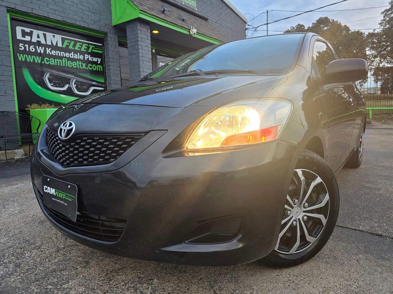 Used 2012 Toyota Yaris Sedan image 50