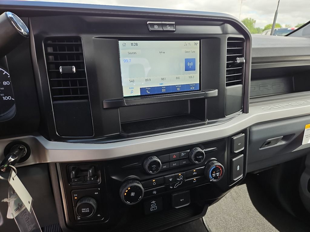 New 2026 Ford F250 XL AWD/4WD image 25