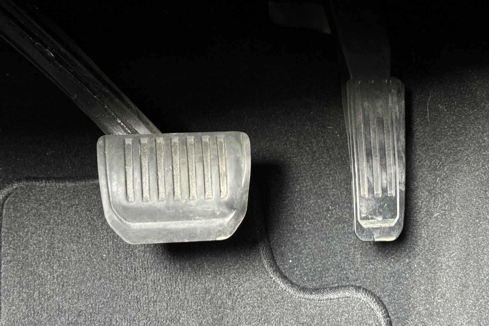 Used 2022 Jeep Grand Cherokee Limited image 41