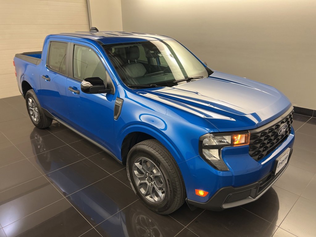 New 2025 Ford Maverick XLT w/ XLT Luxury Package image 1