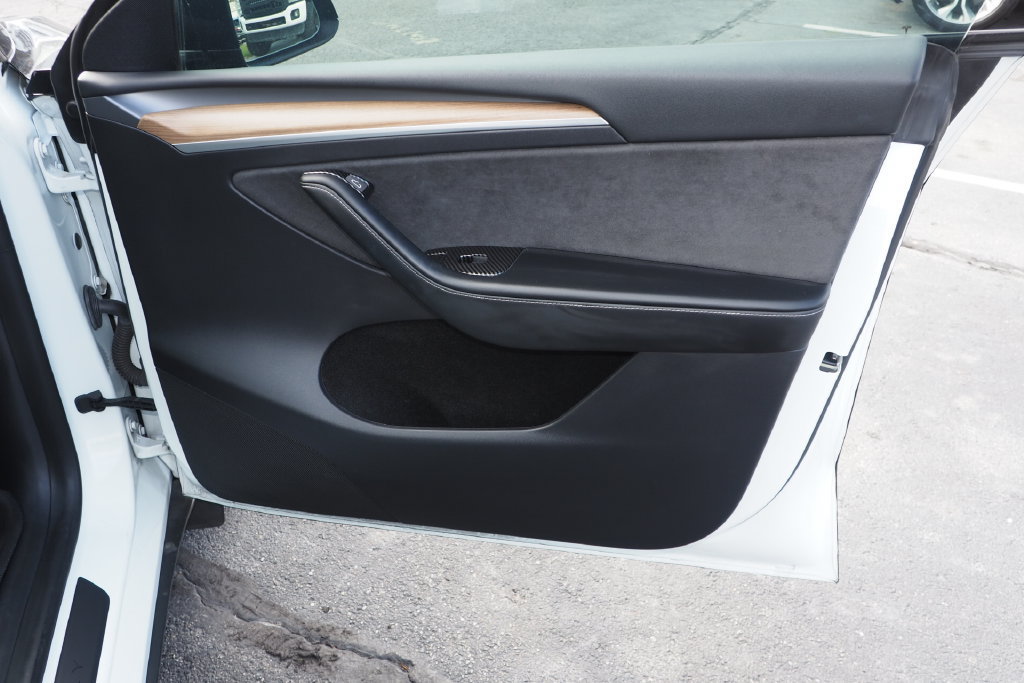 Used 2023 Tesla Model Y Long Range AWD/4WD image 21