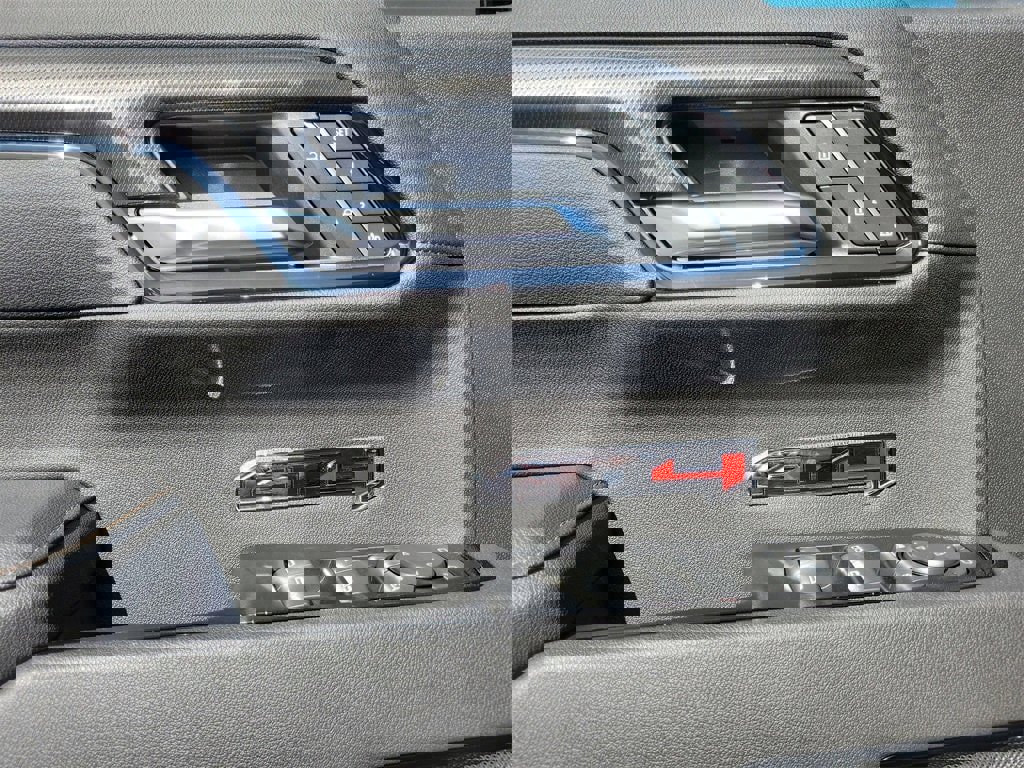 New 2025 GMC Sierra 1500 AT4 w/ AT4 Premium Package image 11