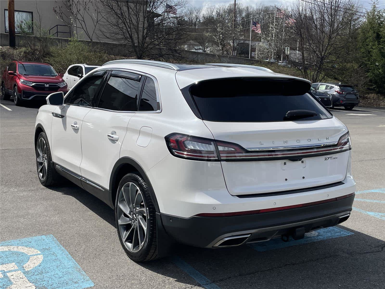 Used 2019 Lincoln Nautilus Reserve w/ Ultimate Package image 3