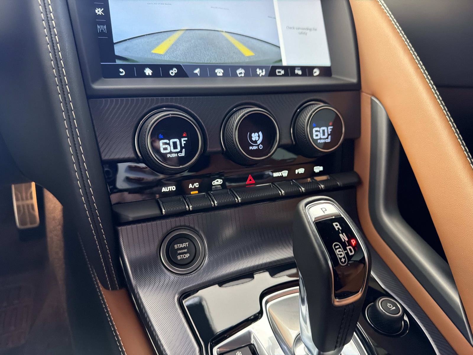 Certified 2023 Jaguar F-TYPE R-Dynamic AWD/4WD image 18