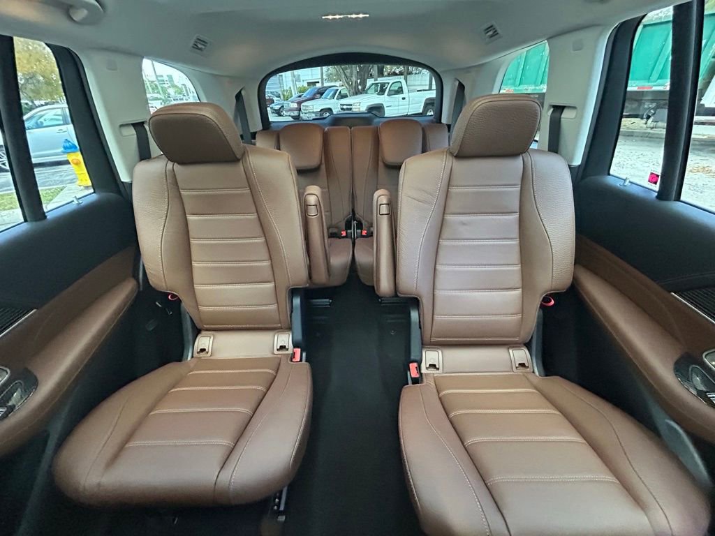 Used 2024 Mercedes-Benz GLS 580 4MATIC w/ Warmth & Comfort Package image 13