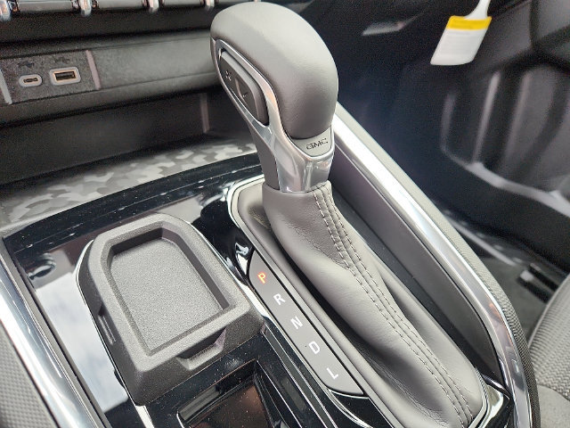 New 2026 GMC Canyon Elevation w/ Convenience Package RWD image 10