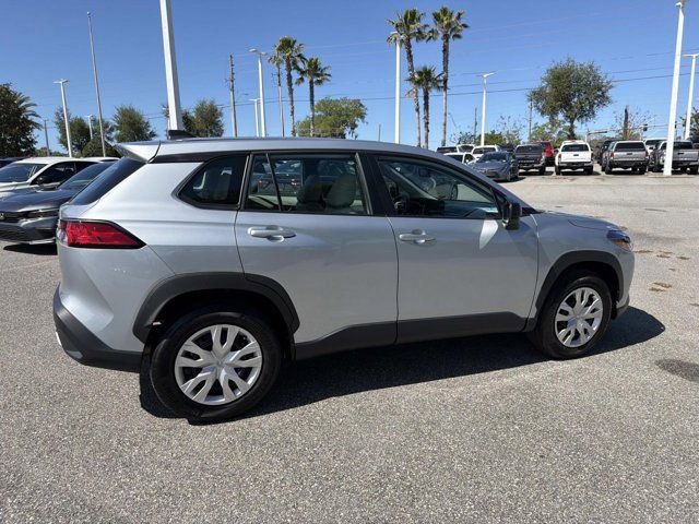 Certified 2025 Toyota Corolla Cross L image 2