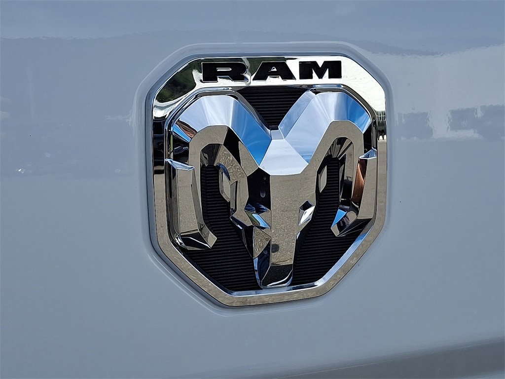 Used 2023 RAM 3500 Tradesman w/ Chrome Appearance Group image 30