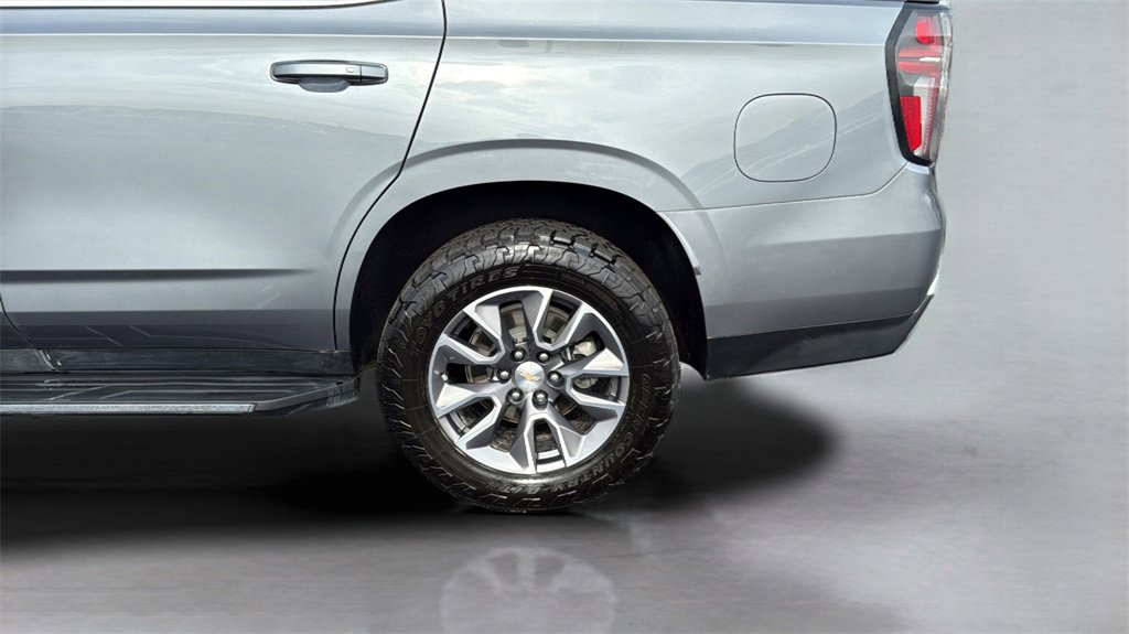 Used 2022 Chevrolet Tahoe LT w/ Luxury Package image 23