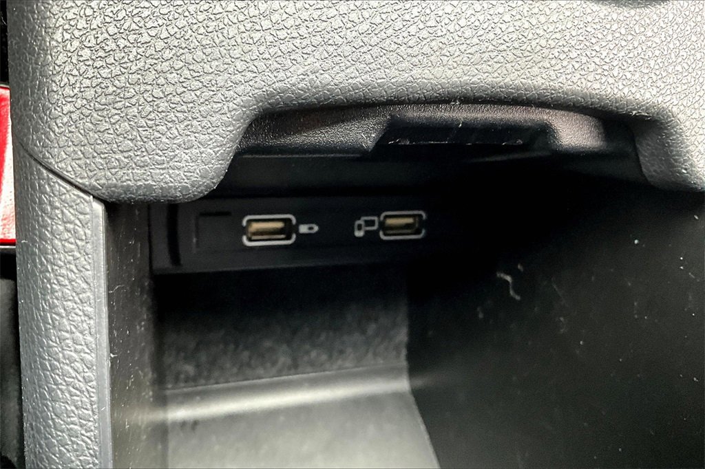 Used 2018 Mercedes-Benz CLA 250 CLA 250 image 15