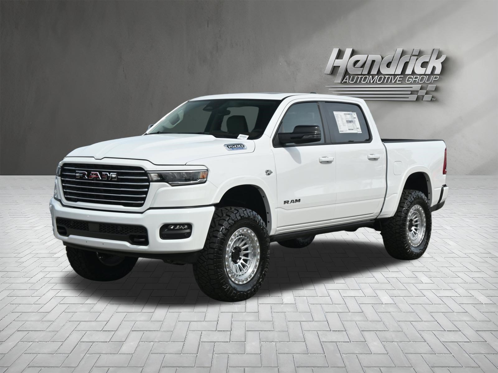New 2026 RAM 1500 Laramie AWD/4WD image 5