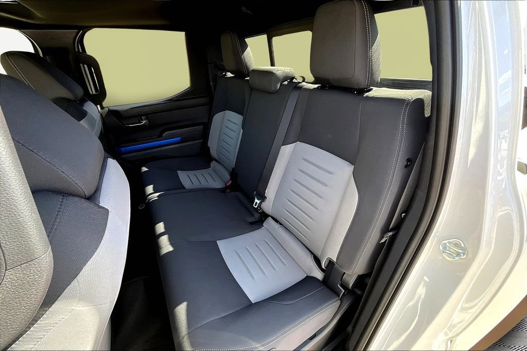 Used 2024 Toyota Tacoma TRD Off-Road image 28