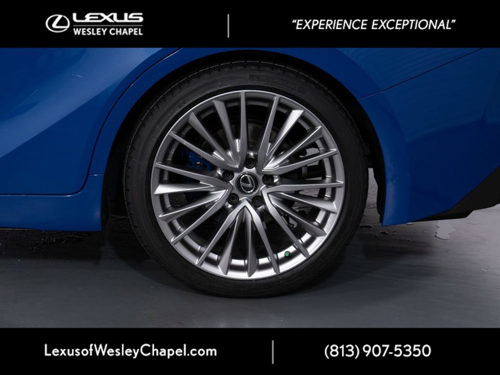 Used 2023 Lexus IS 300 w/ Premium Package RWD image 4