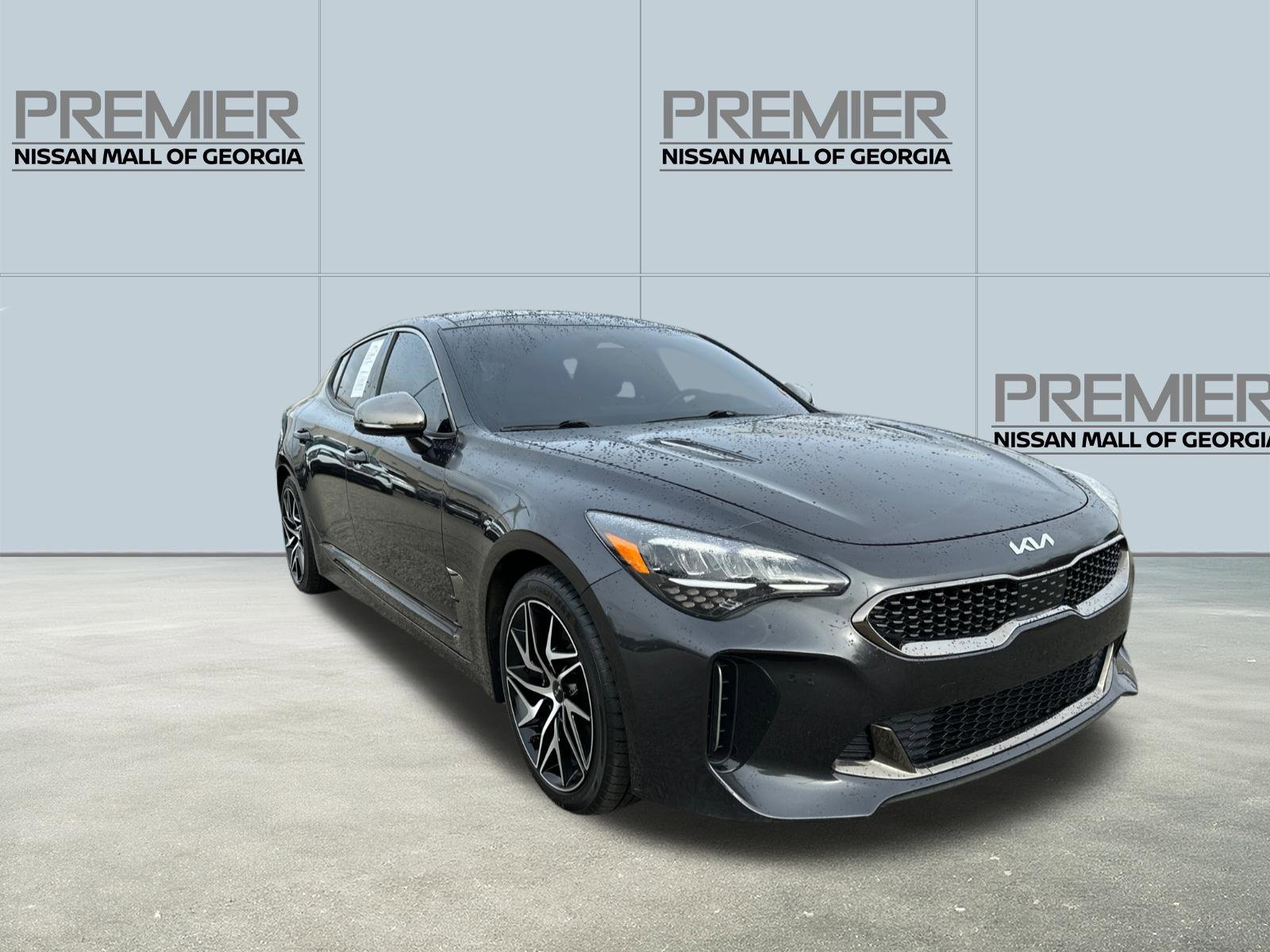 Used 2022 Kia Stinger GT-Line w/ Sun & Sound Package image 3