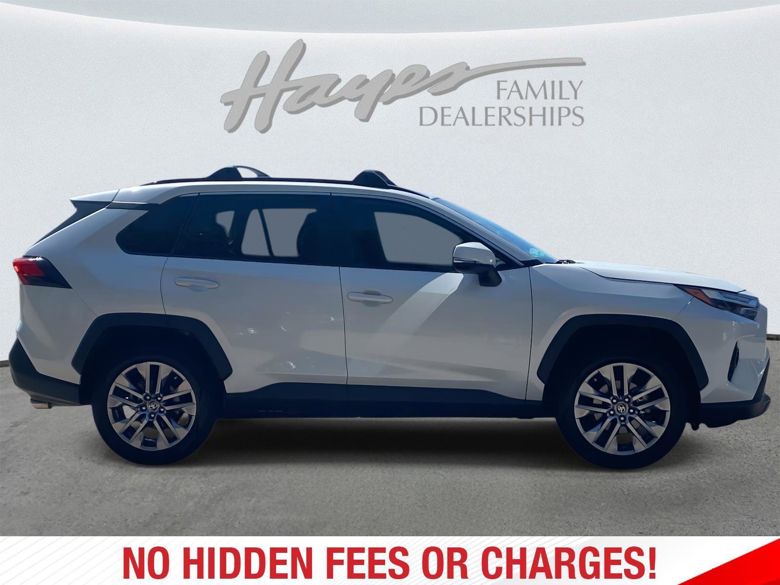 Used 2023 Toyota RAV4 XLE Premium image 2