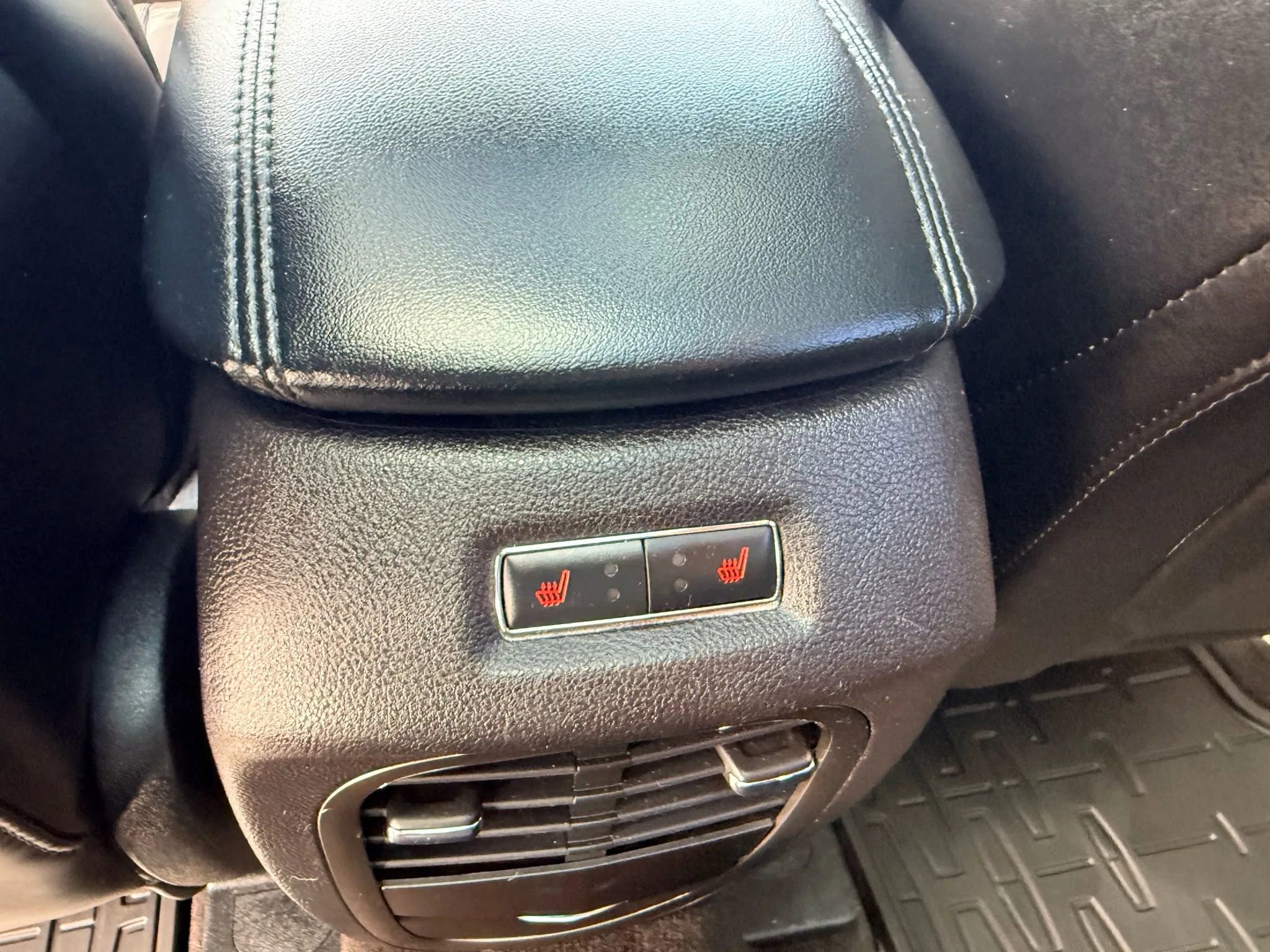 Used 2017 Lincoln MKC Reserve image 20