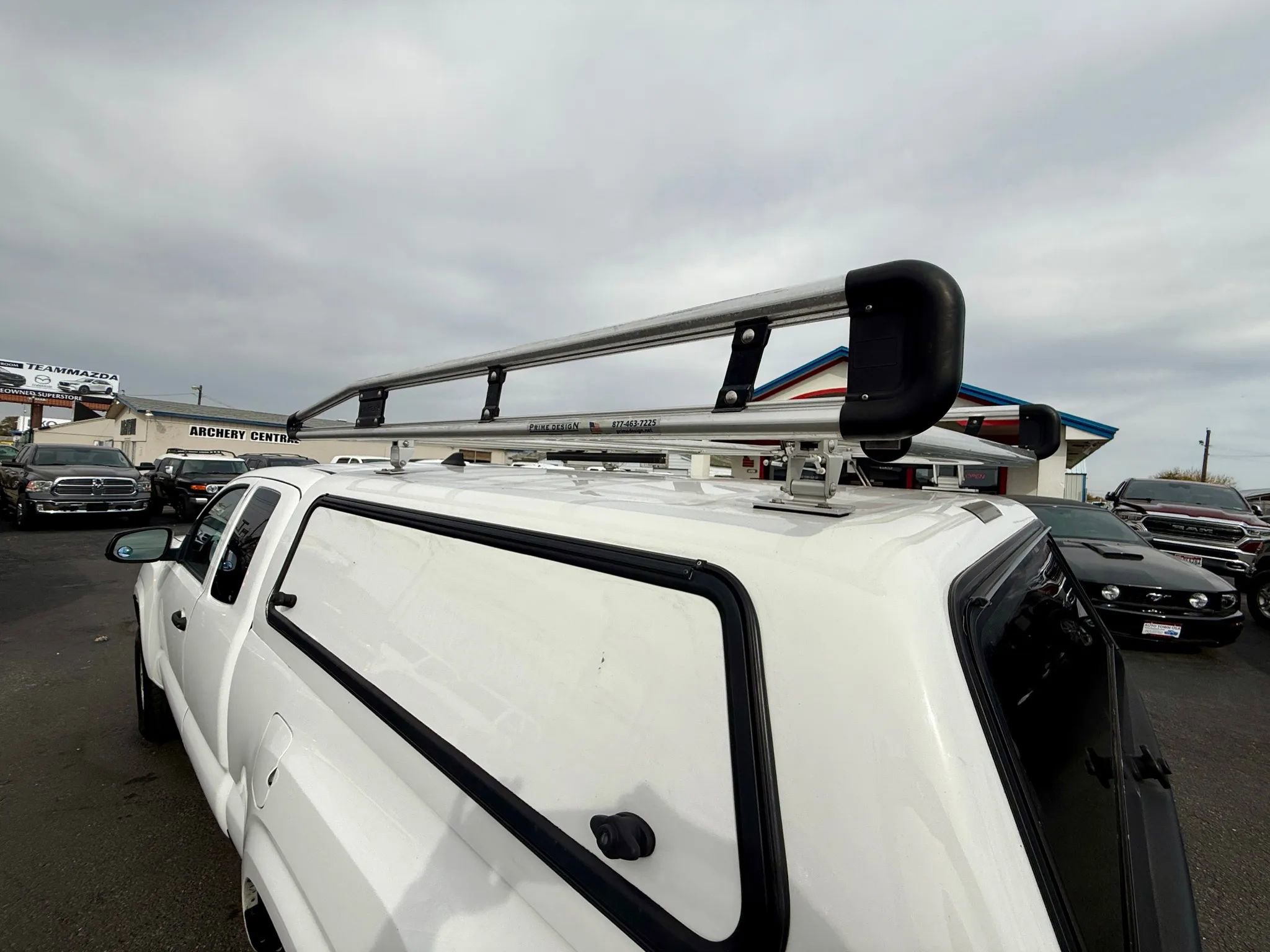 Used 2019 Toyota Tacoma 2WD Access Cab image 14