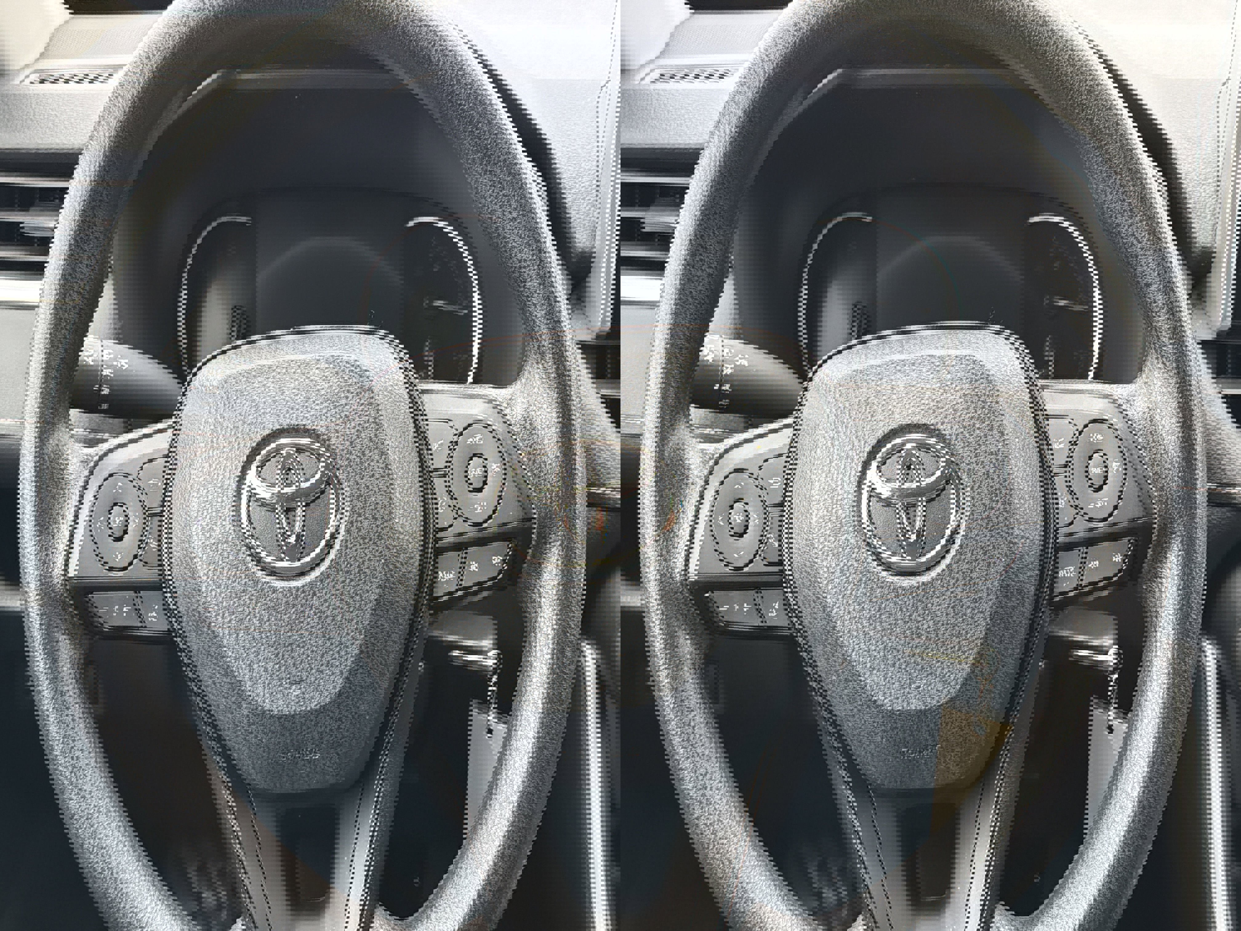 Used 2023 Toyota RAV4 LE image 12