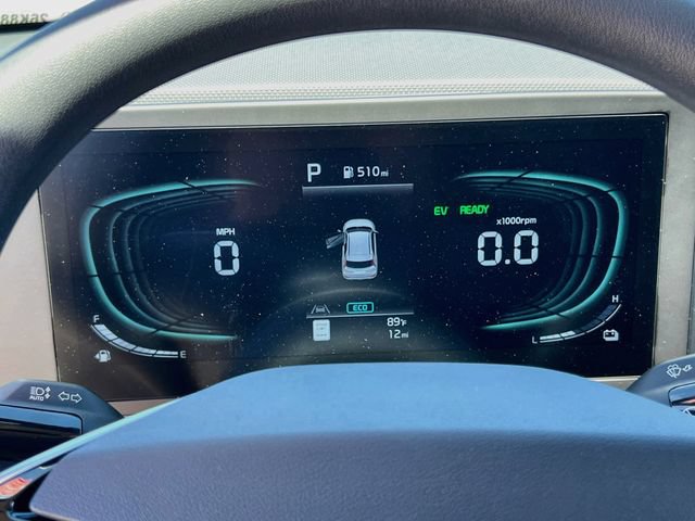 New 2026 Kia Niro LX FWD image 12