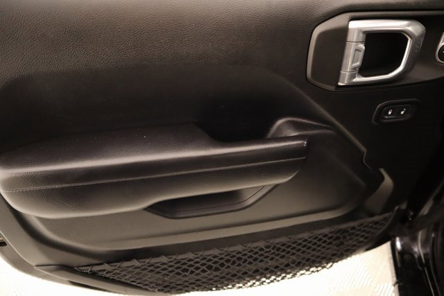 Used 2021 Jeep Wrangler Unlimited Sport image 14