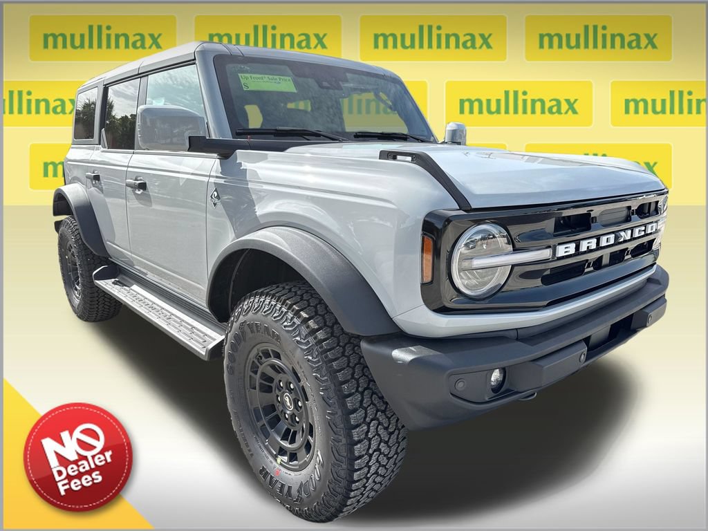 New 2026 Ford Bronco Outer Banks w/ Sasquatch Package