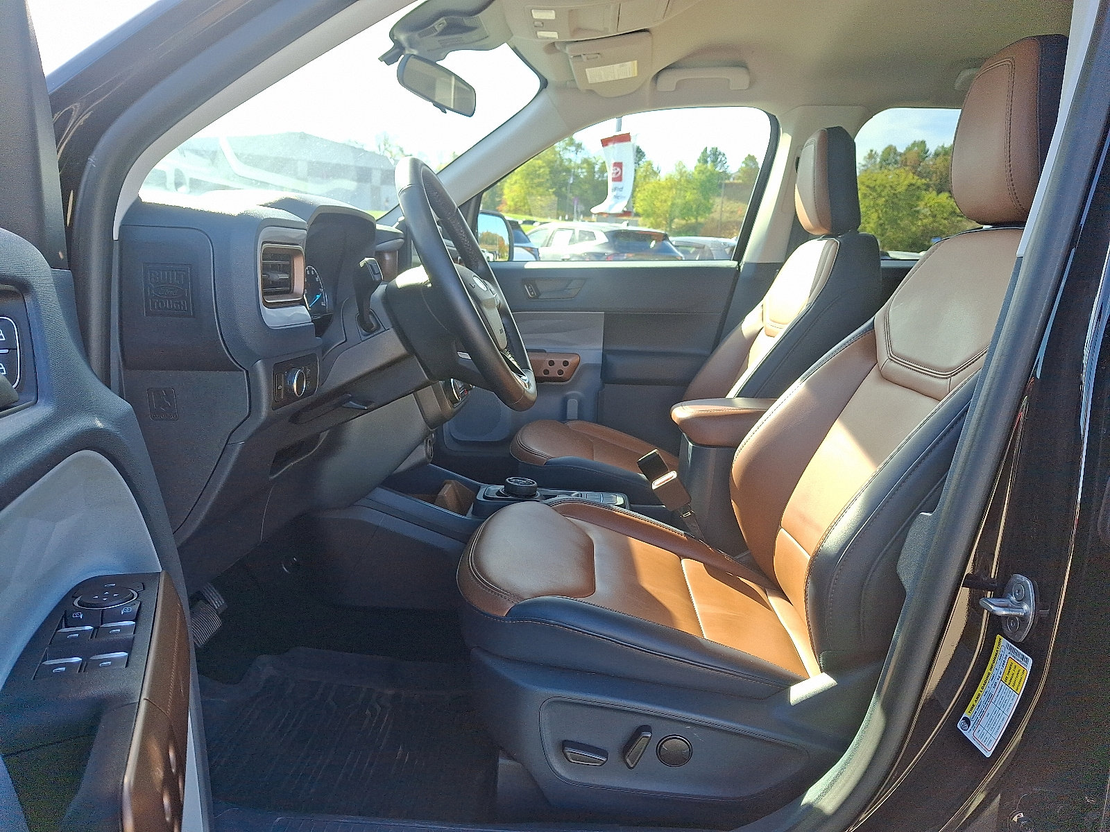 Used 2024 Ford Maverick Lariat w/ FX4 Off-Road Package image 13