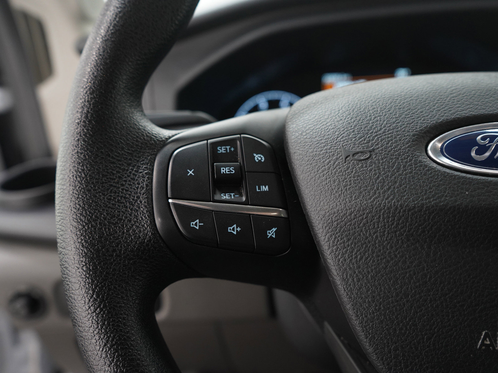 Used 2024 Ford Transit 350 XLT image 24