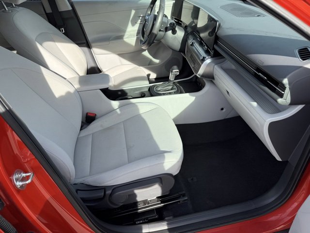 Used 2024 Hyundai Kona SEL image 18