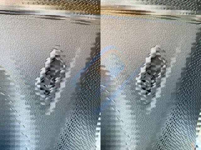 New 2025 Volkswagen Tiguan SE R-Line image 24