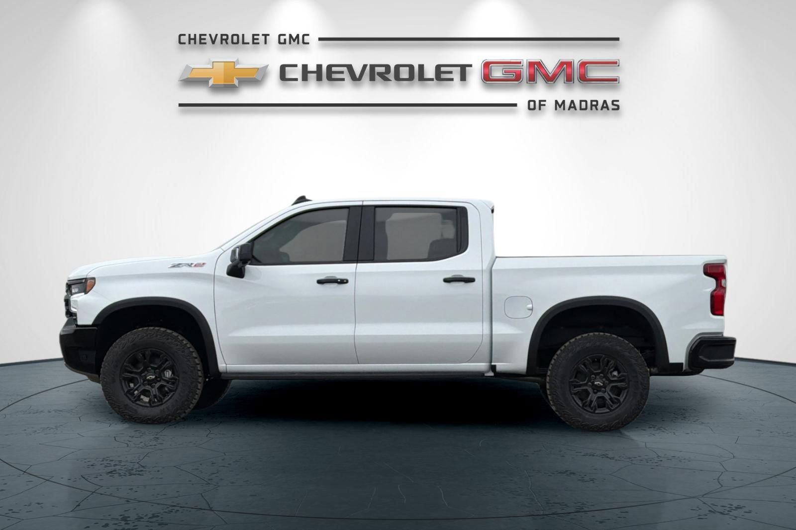 Used 2026 Chevrolet Silverado 1500 ZR2 image 6
