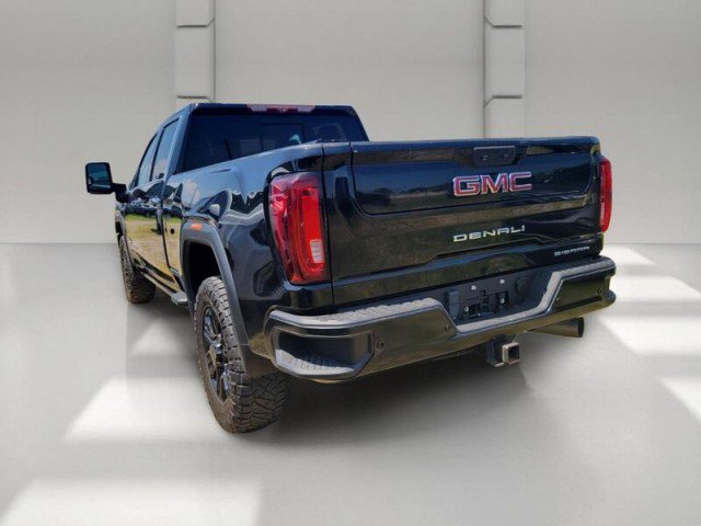 Used 2021 GMC Sierra 2500 Denali w/ Denali Black Diamond Edition AWD/4WD image 6