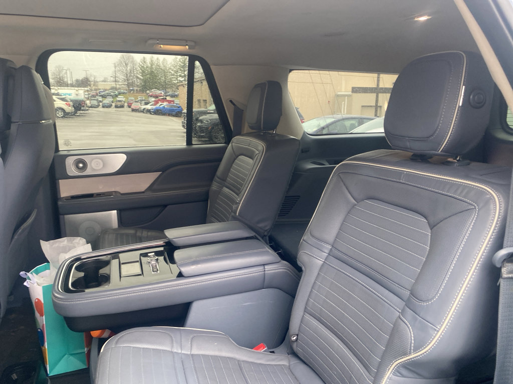 Used 2019 Lincoln Navigator L Black Label w/ Cargo Package image 11