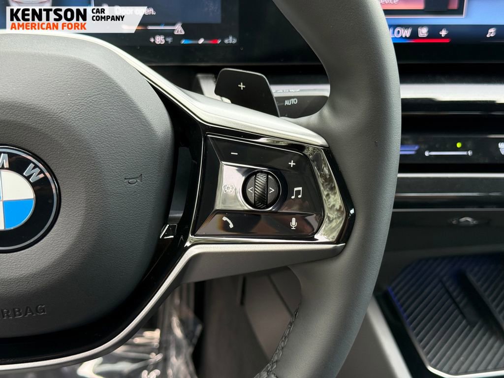 Used 2025 BMW 530i xDrive 530i xDrive image 17